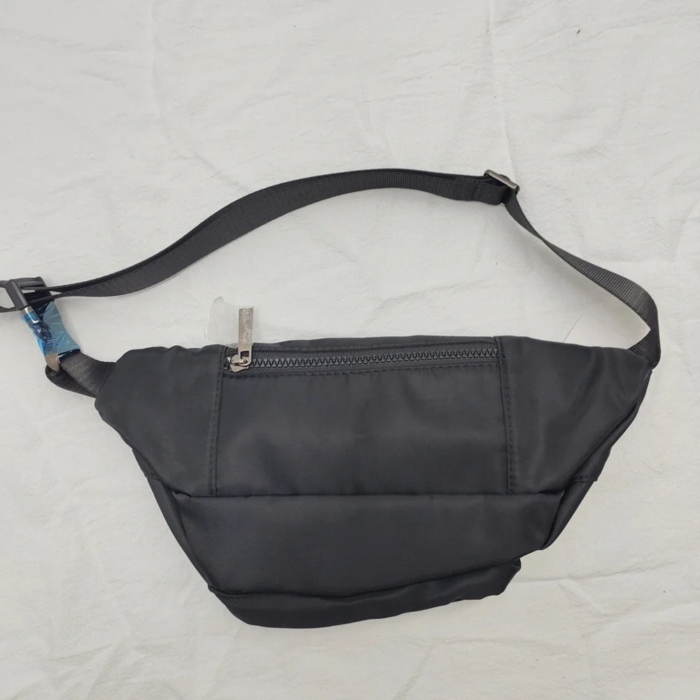 ALO Yoga Explorer Convertible Pack | 3L Nylon Waist Bag
